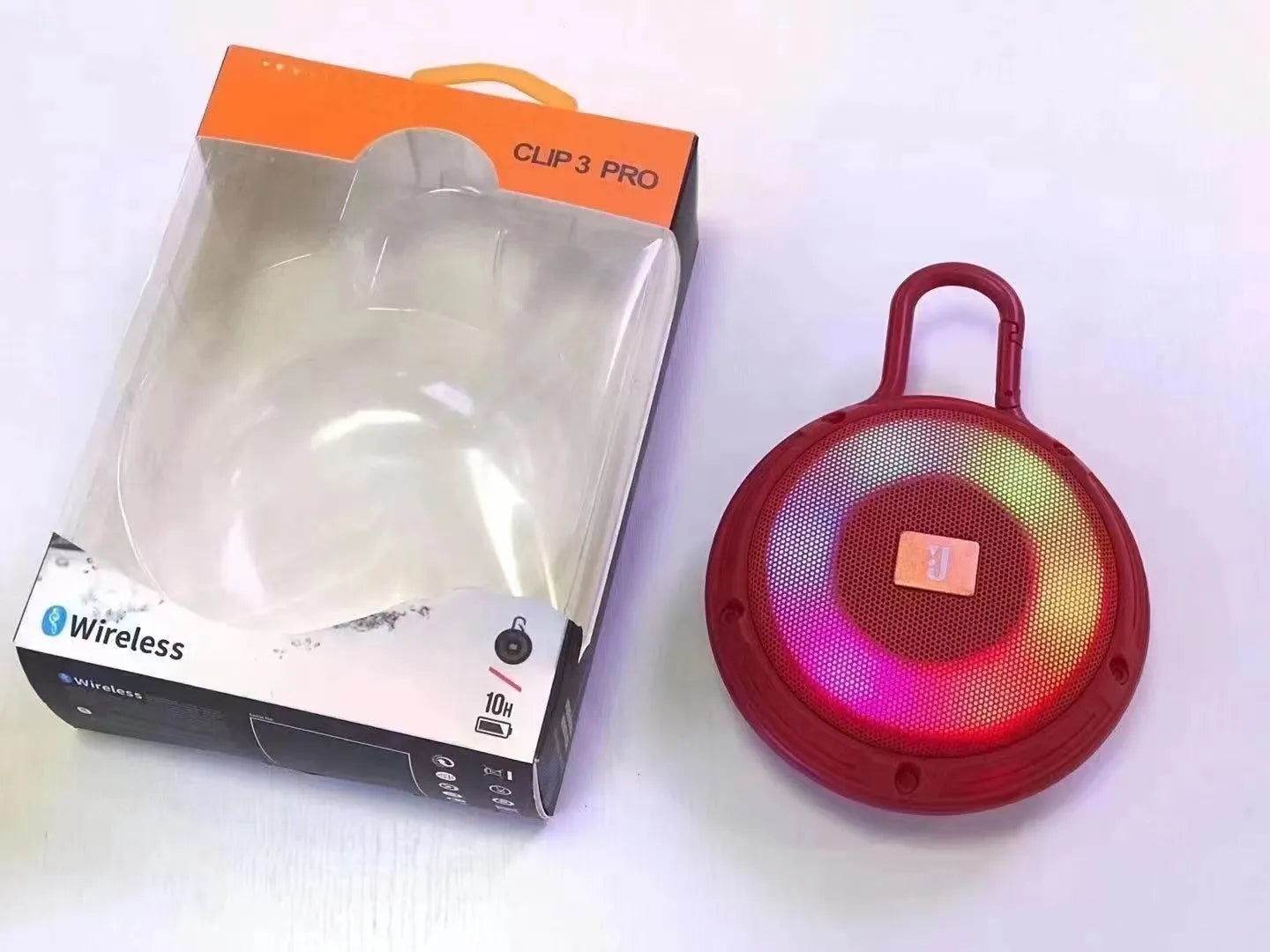 Altavoz Clip 3 Pro - Portátil, Bluetooth, Resistente al Agua, Ideal para Aventura