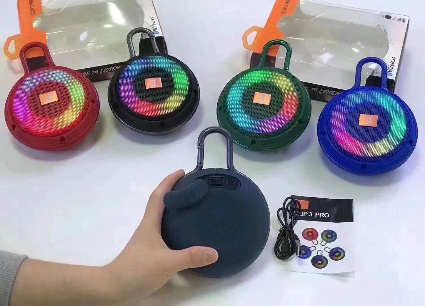 Altavoz Clip 3 Pro - Portátil, Bluetooth, Resistente al Agua, Ideal para Aventura