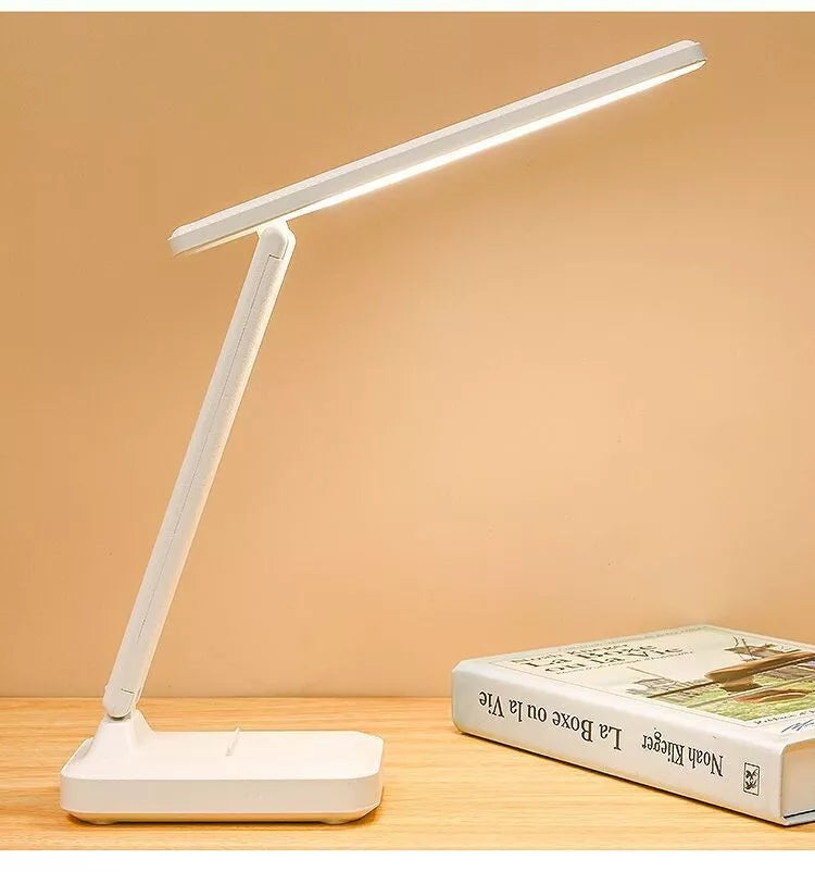 Lámpara de Escritorio con Protección Ocular