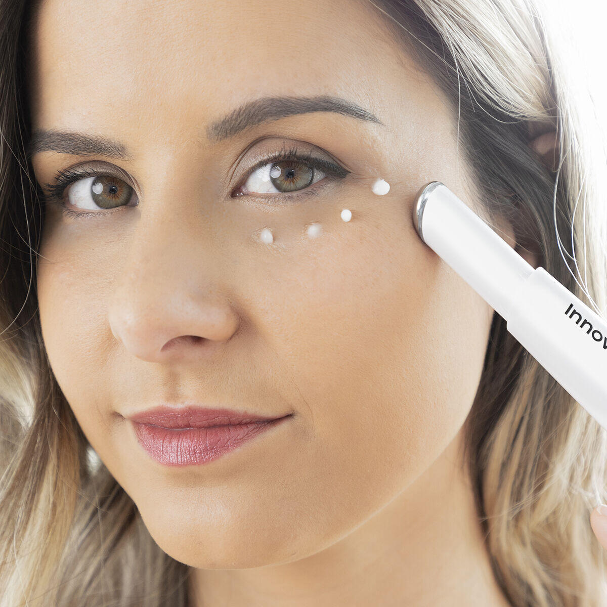 Masajeador de Ojos Antiedad con Fototerapia, Termoterapia y Vibración Therey