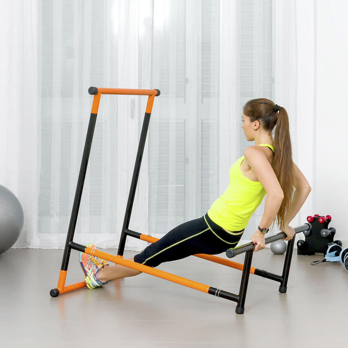 Estación de Dominadas y Fitness con Guía de Ejercicios