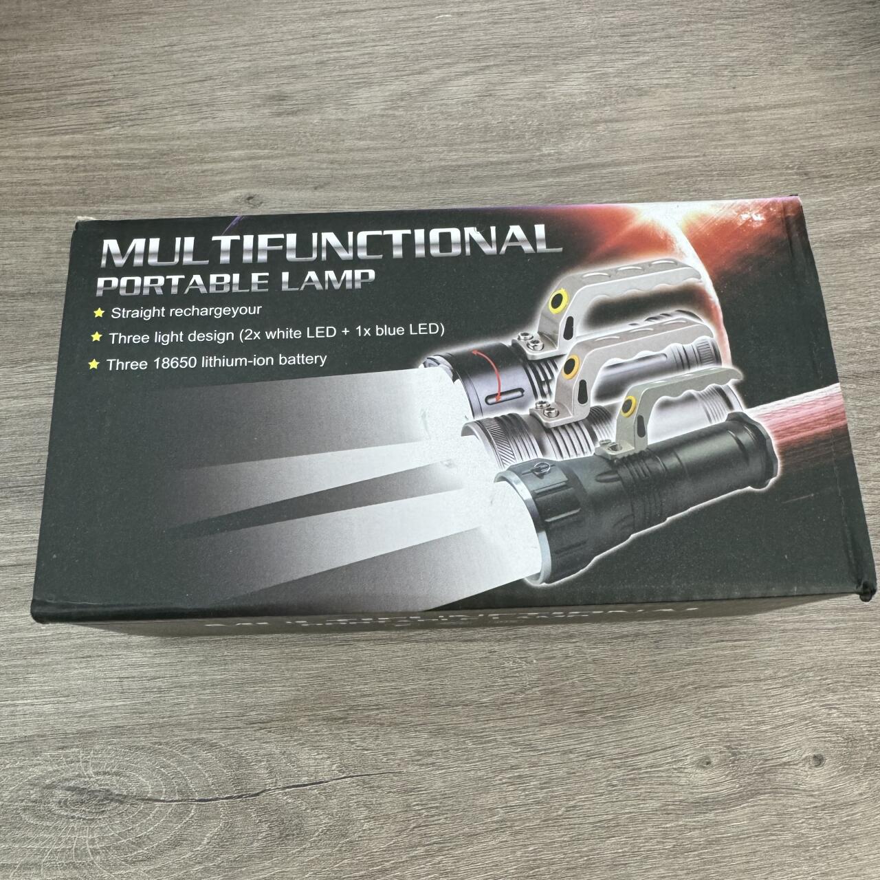 Linterna multifuncional ultra potente recargable